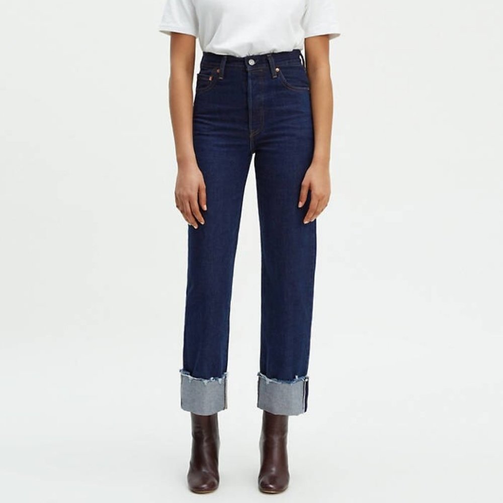 NWT Levi's Ribcage Straight Selvedge Jean
